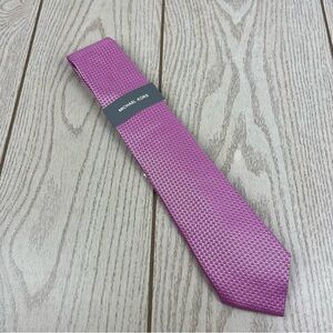 625 - Michael Kors Elsen Solid Tie Rose 640 2MKC23-5042 Silk Blend $69.50